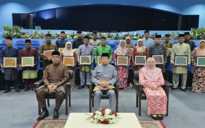 Majlis Penyampaian Cenderamata Persaraan Kepada Pegawai-Pegawai dan Kakitangan Kementerian Kewangan serta Jabatan-Jabatan di Dalamnya yang telah Bersara pada Tahun 2025